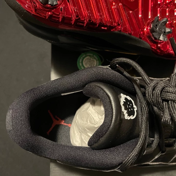 Nike JORDAN 11 BRED 4 Nike JORDAN 11 BRED - Image 4